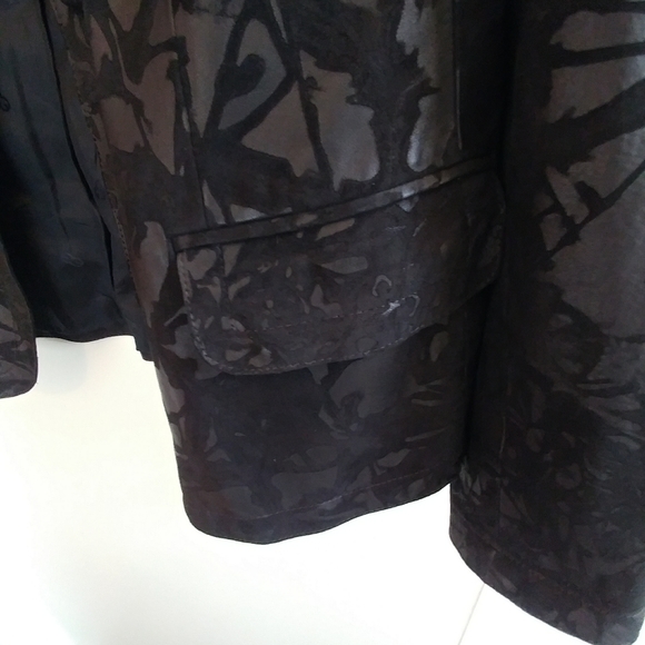 Escada Black Leather Texture Blazer Jacket - Picture 9 of 15